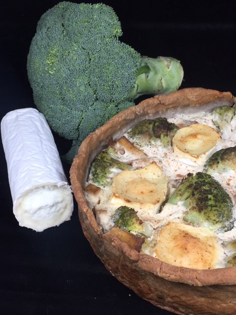 Quiche Brocolis, Chèvre et Tofu fumé (pâte à tarte au sarrasin) 11
