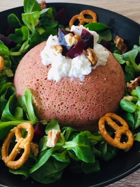 Bowlcake Farine de Pois Chiche, Betteraves, Chèvre et Noix 6