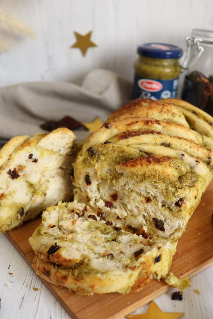 Babka Au Pesto Et Tomates Sechees 8 683x1024